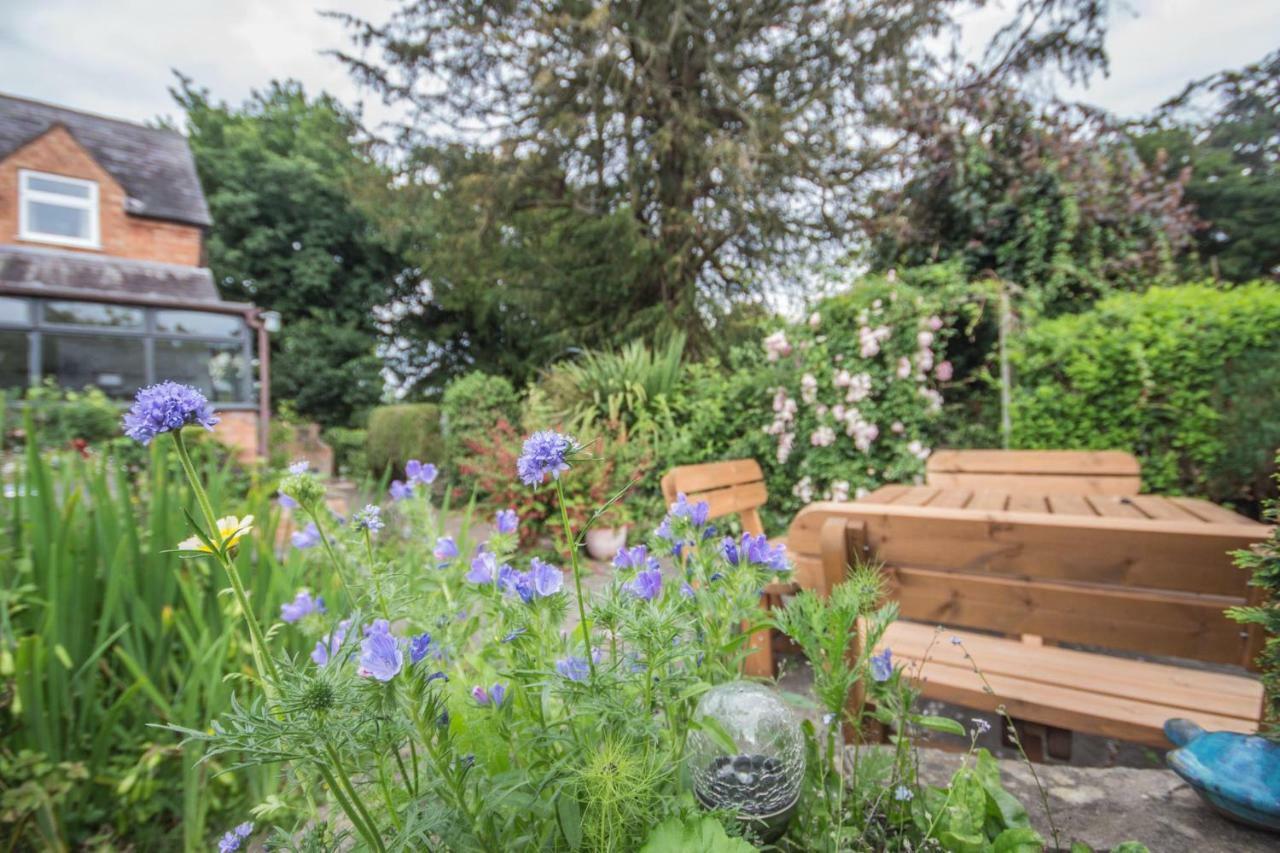 Featherbed Cottage Coventry Dış mekan fotoğraf